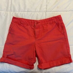 Gap khakis roll-up boyfriend short, size 4, Coral